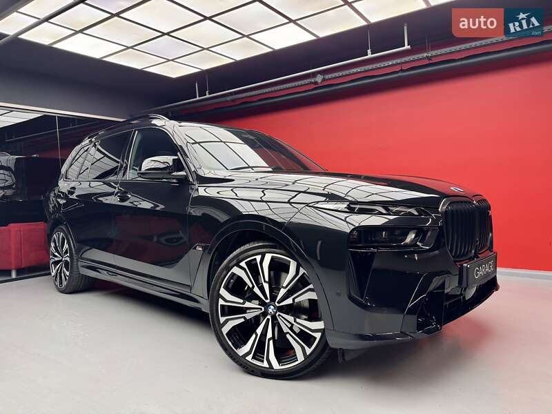 Позашляховик / Кросовер BMW X7 2023 в Києві фото 4 Позашляховик / Кросовер BMW X7 2023 в Києві