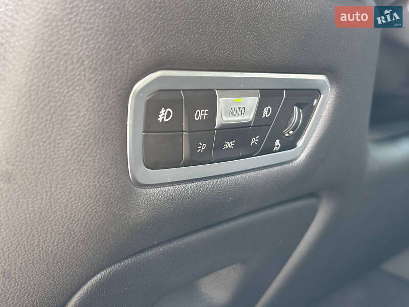 Внедорожник / Кроссовер BMW X7 2020 в Луцке