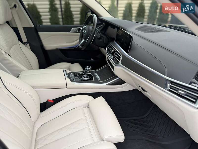 Внедорожник / Кроссовер BMW X7 2022 в Киеве фото 20 Внедорожник / Кроссовер BMW X7 2022 в Киеве