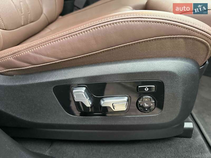 Внедорожник / Кроссовер BMW X7 2021 в Львове фото 65 Внедорожник / Кроссовер BMW X7 2021 в Львове