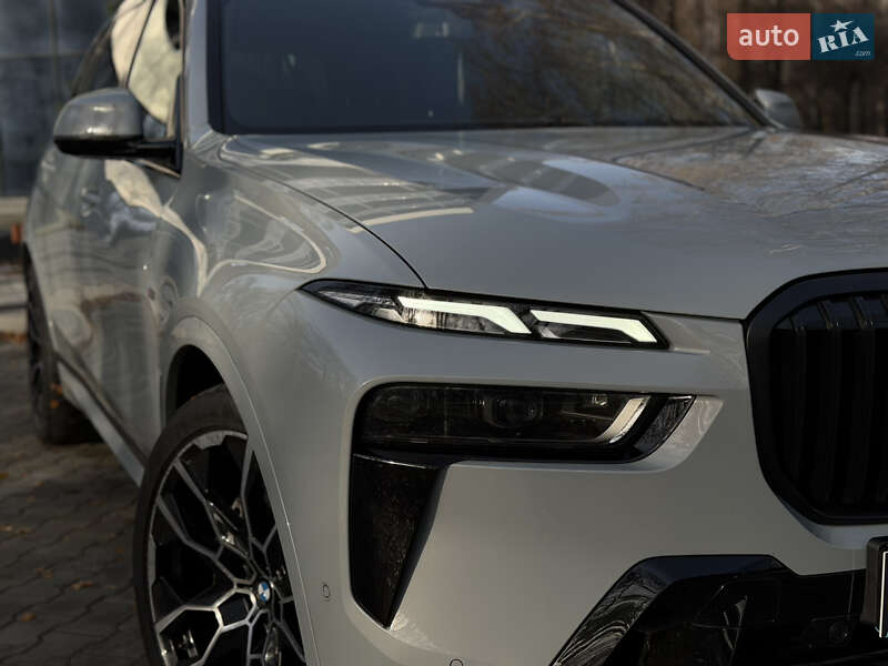 Внедорожник / Кроссовер BMW X7 2023 в Тернополе