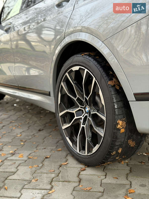 Внедорожник / Кроссовер BMW X7 2023 в Тернополе
