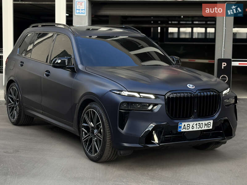Внедорожник / Кроссовер BMW X7 2022 в Киеве