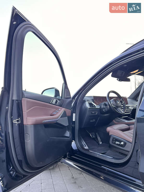 Внедорожник / Кроссовер BMW X7 2022 в Львове