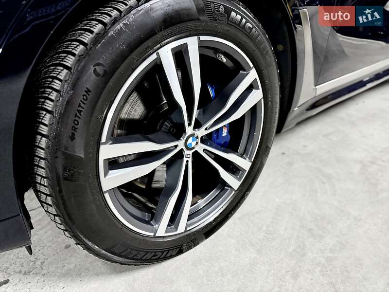 Внедорожник / Кроссовер BMW X7 2019 в Днепре