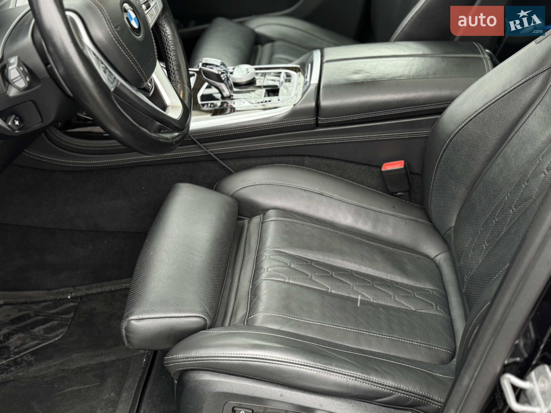 2020 BMW X7 - мініатюра 24