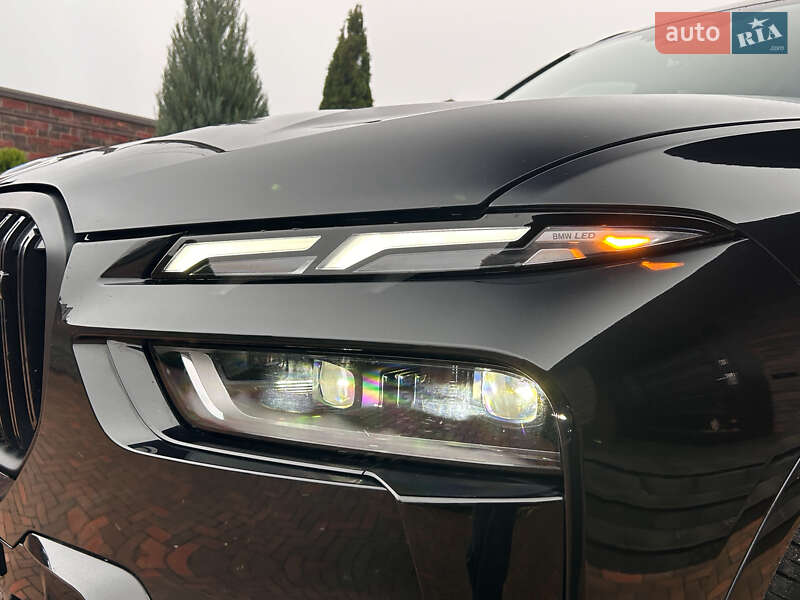 Внедорожник / Кроссовер BMW X7 2024 в Киеве