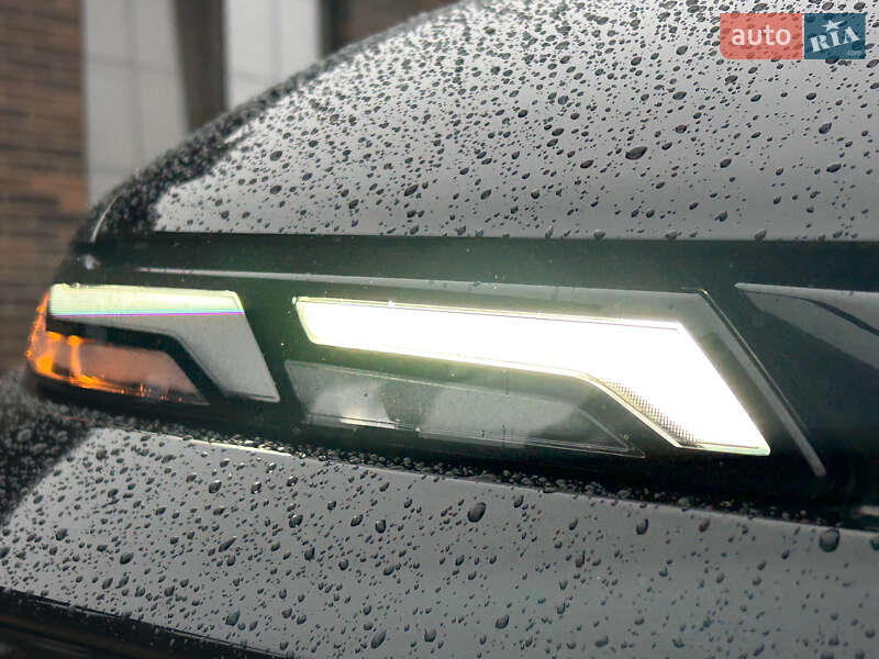 Внедорожник / Кроссовер BMW X7 2024 в Киеве