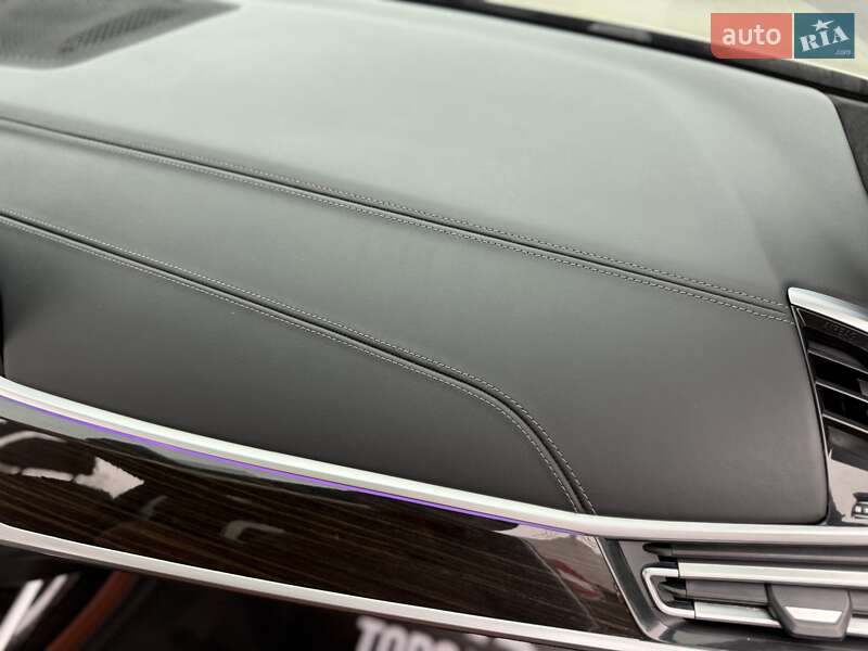 Позашляховик / Кросовер BMW X7 2019 в Києві