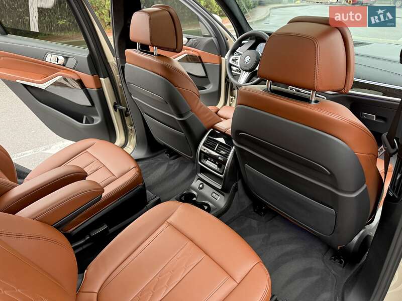 Позашляховик / Кросовер BMW X7 2019 в Києві