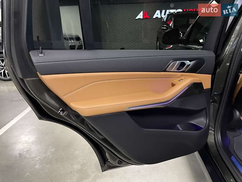 Внедорожник / Кроссовер BMW X7 2022 в Львове