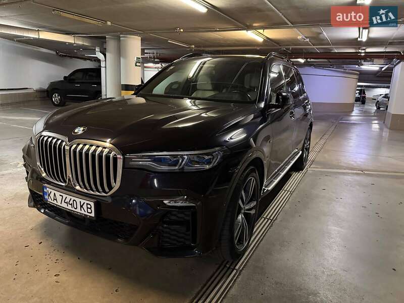 Внедорожник / Кроссовер BMW X7 2019 в Киеве