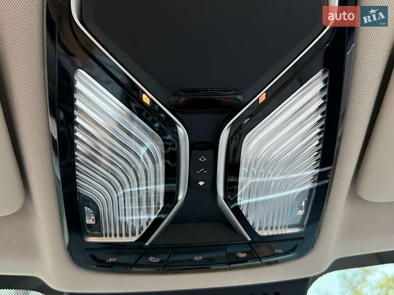 Позашляховик / Кросовер BMW X7 2020 в Києві