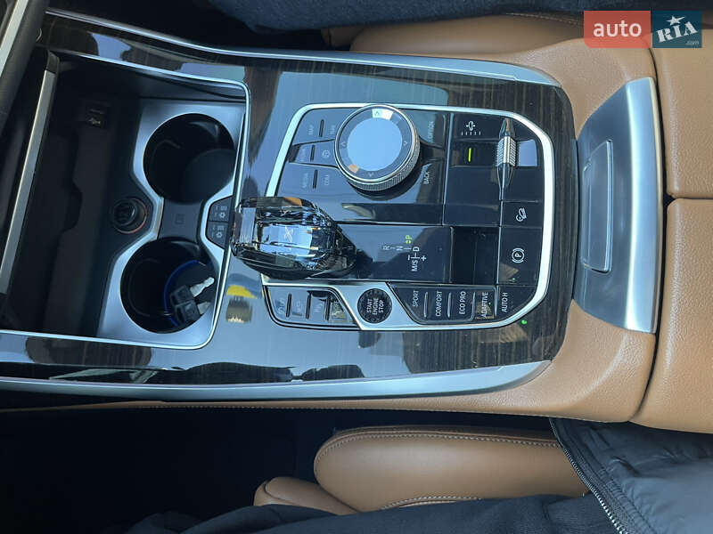 Внедорожник / Кроссовер BMW X7 2019 в Одессе фото 66 Внедорожник / Кроссовер BMW X7 2019 в Одессе