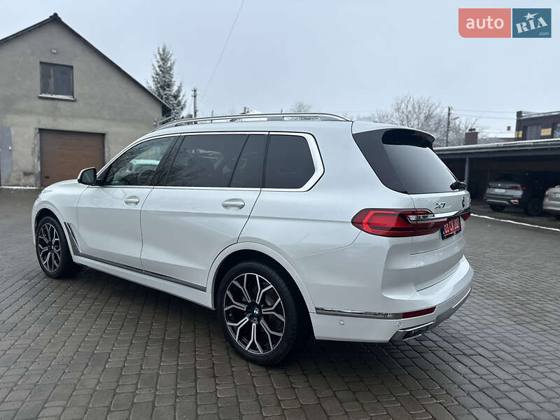 Внедорожник / Кроссовер BMW X7 2019 в Владимире