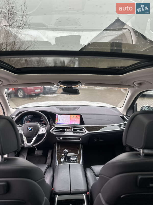 Внедорожник / Кроссовер BMW X7 2019 в Владимире