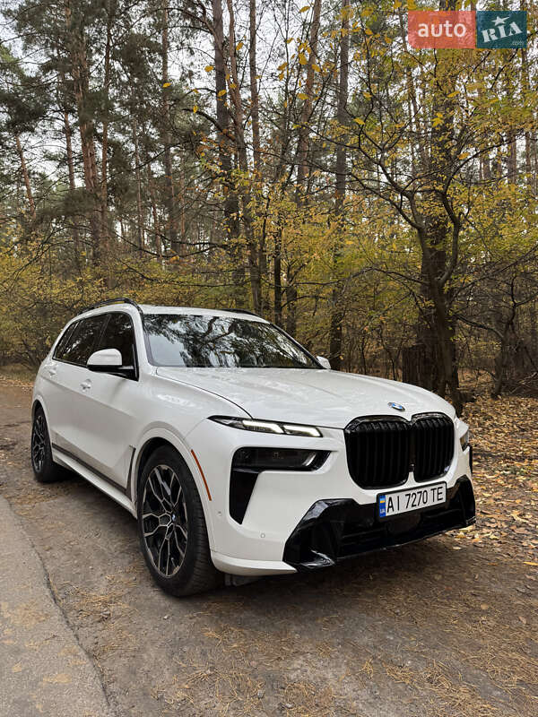 BMW X7 2023