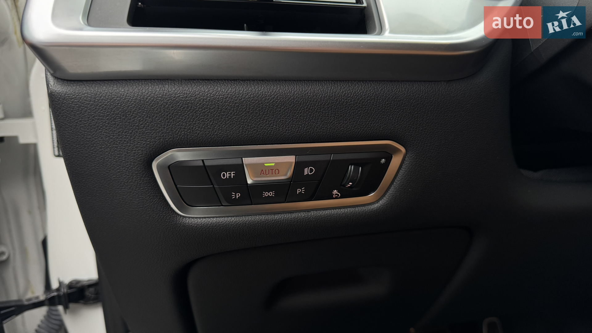 2023 BMW X7 - мініатюра 41
