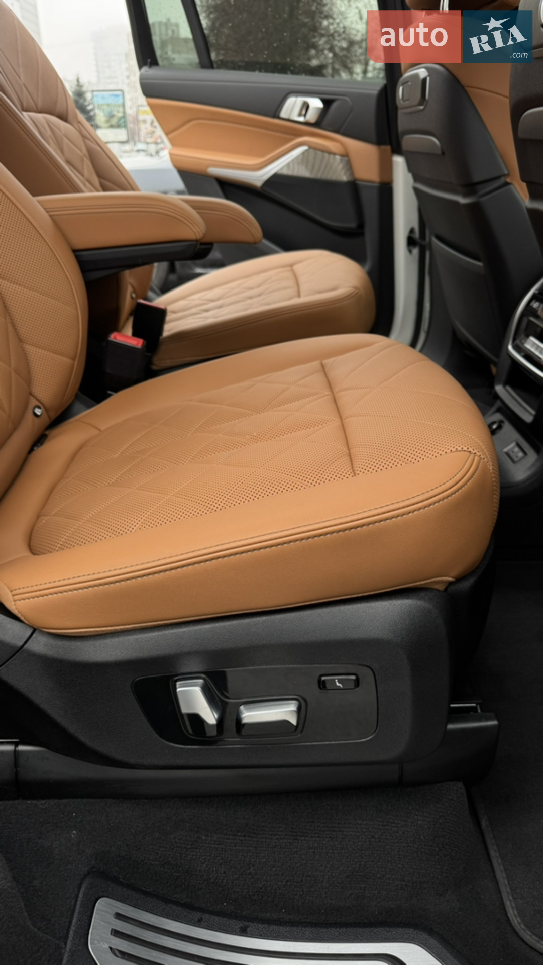 2023 BMW X7 - мініатюра 50