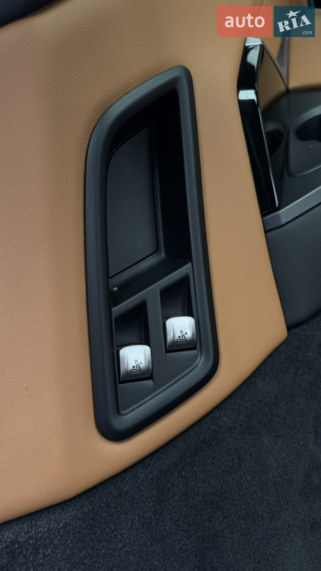 2023 BMW X7 - мініатюра 65