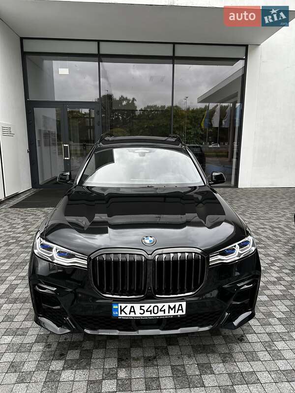 Позашляховик / Кросовер BMW X7 2022 в Києві