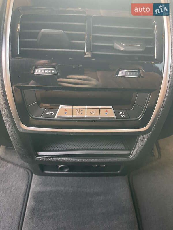 Внедорожник / Кроссовер BMW X7 2019 в Одессе фото 44 Внедорожник / Кроссовер BMW X7 2019 в Одессе