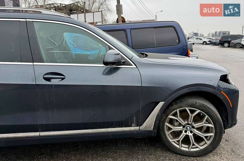 Внедорожник / Кроссовер BMW X7 2020 в Киеве