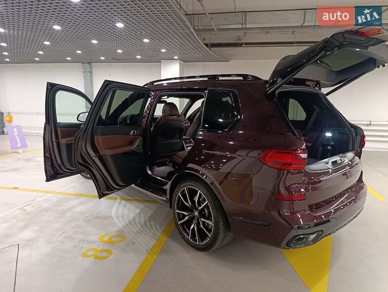 Позашляховик / Кросовер BMW X7 2022 в Києві фото 48 Позашляховик / Кросовер BMW X7 2022 в Києві