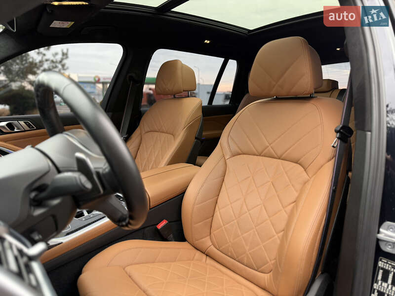 Внедорожник / Кроссовер BMW X7 2022 в Львове