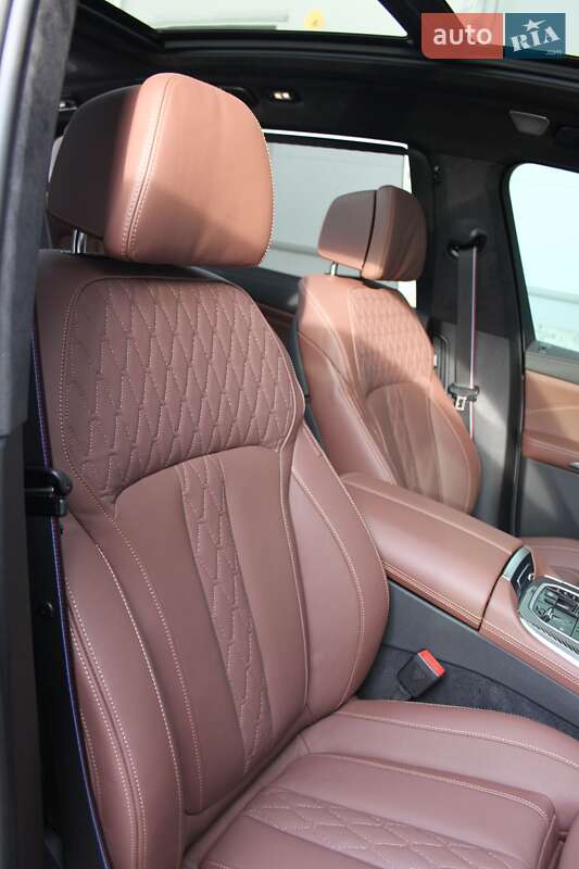 Внедорожник / Кроссовер BMW X7 2025 в Киеве фото 23 Внедорожник / Кроссовер BMW X7 2025 в Киеве