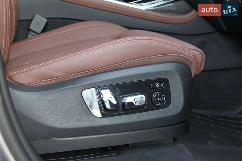 Внедорожник / Кроссовер BMW X7 2025 в Киеве фото 24 Внедорожник / Кроссовер BMW X7 2025 в Киеве