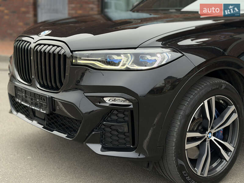 Внедорожник / Кроссовер BMW X7 2019 в Киеве