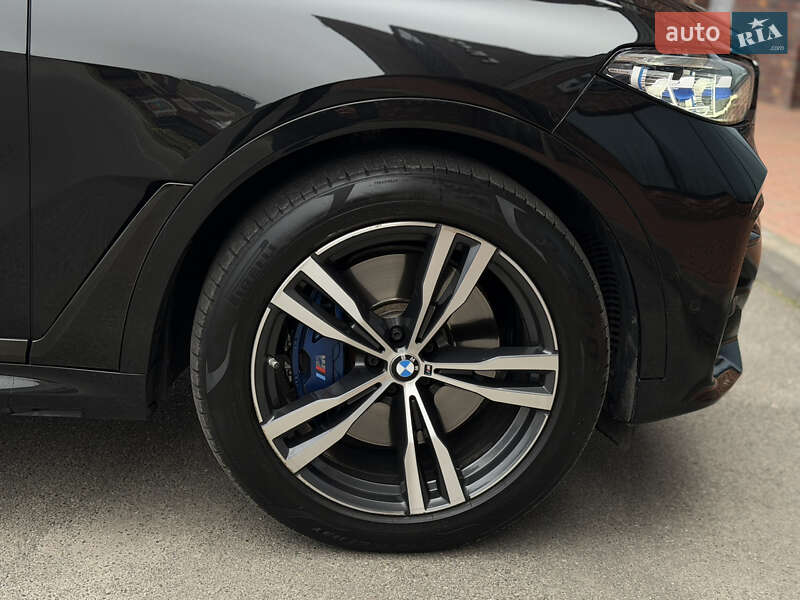 Внедорожник / Кроссовер BMW X7 2019 в Киеве