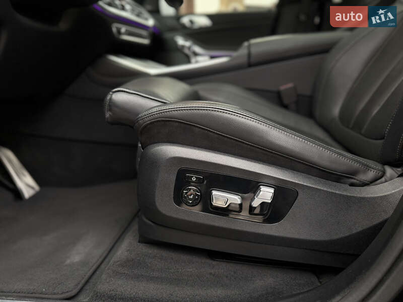 Внедорожник / Кроссовер BMW X7 2019 в Киеве