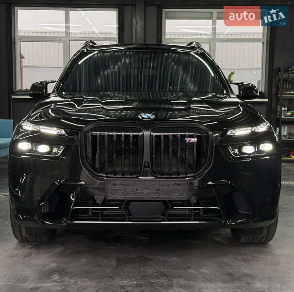 Внедорожник / Кроссовер BMW X7 2025 в Киеве