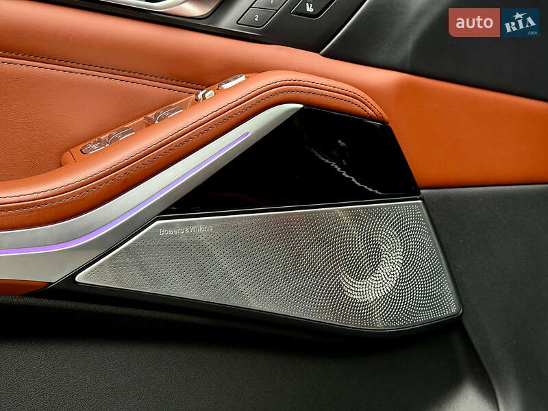 Внедорожник / Кроссовер BMW X7 2020 в Киеве