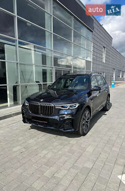 Позашляховик / Кросовер BMW X7 2022 в Києві