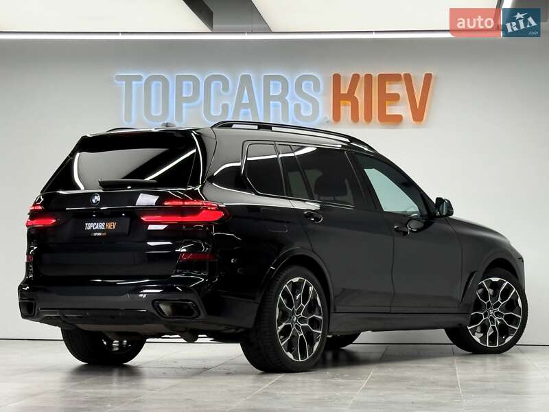 Внедорожник / Кроссовер BMW X7 2023 в Киеве