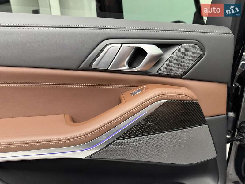 Внедорожник / Кроссовер BMW X7 2023 в Киеве