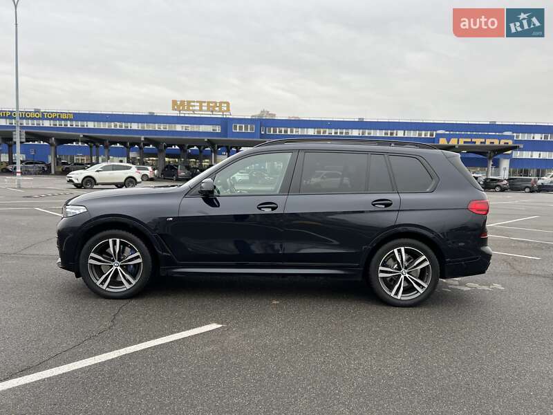 Позашляховик / Кросовер BMW X7 2021 в Києві