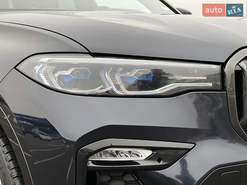 Позашляховик / Кросовер BMW X7 2021 в Києві