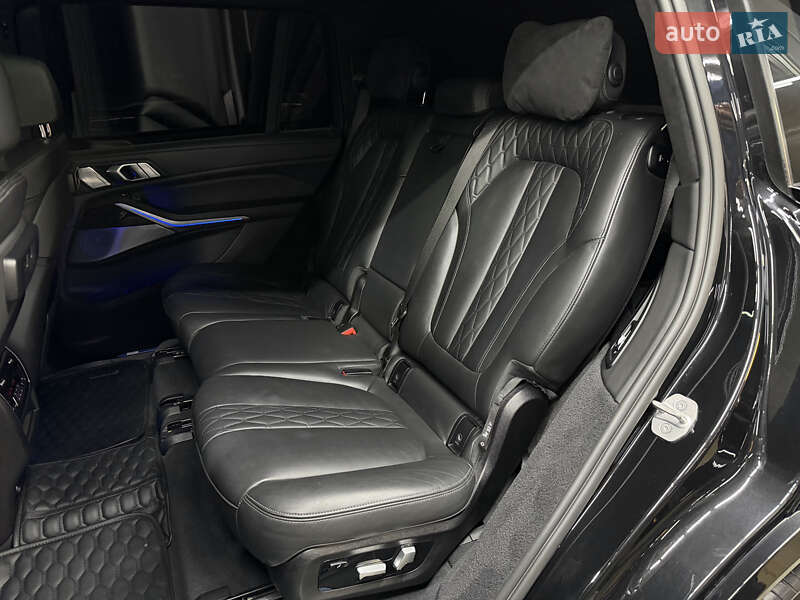 Позашляховик / Кросовер BMW X7 2022 в Одесі