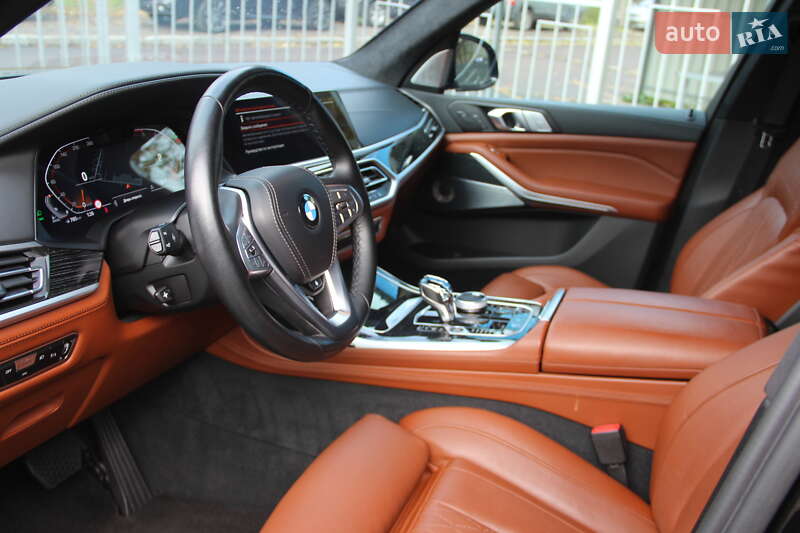 Позашляховик / Кросовер BMW X7 2022 в Черкасах фото 7 Позашляховик / Кросовер BMW X7 2022 в Черкасах