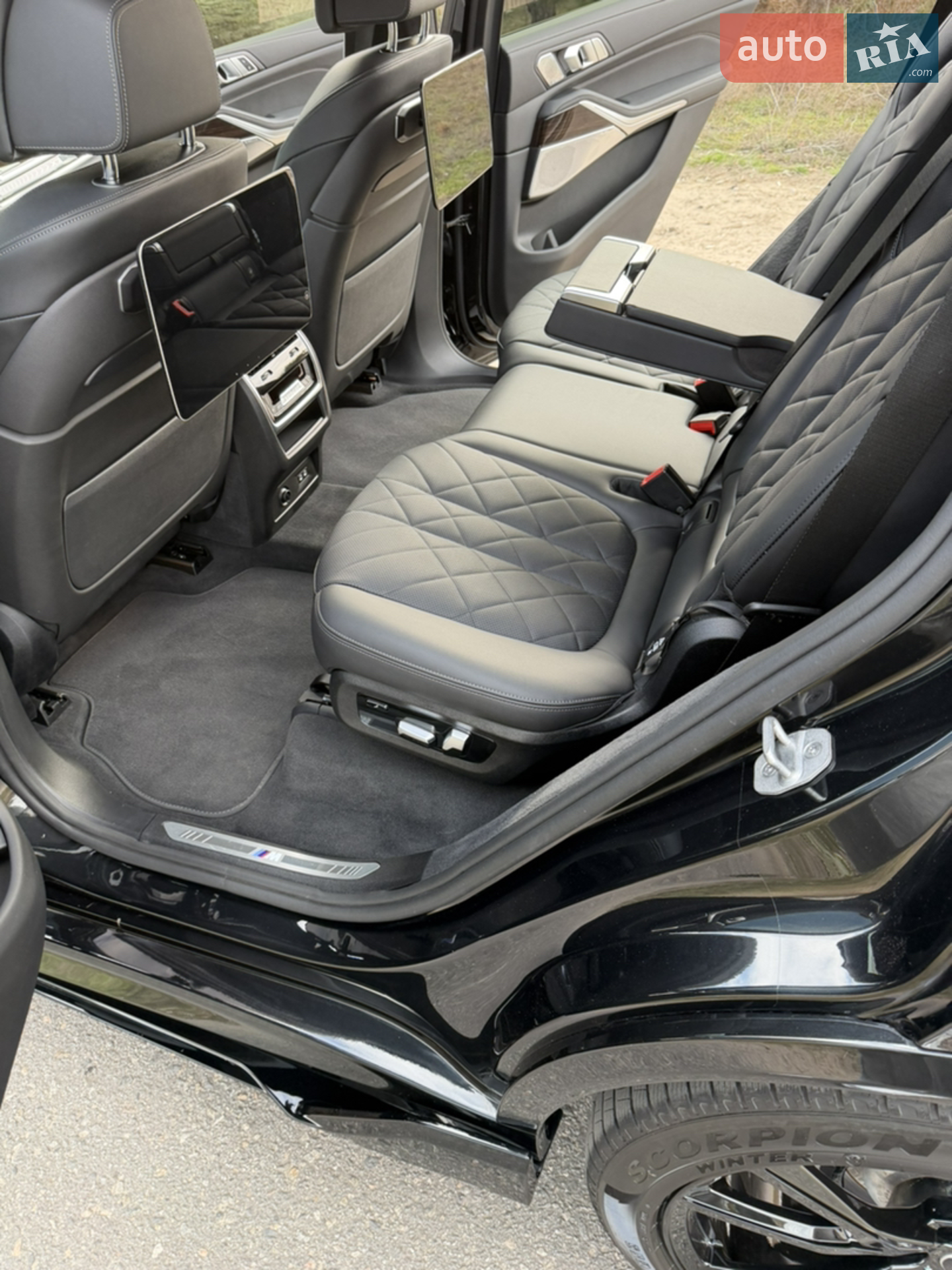 2024 BMW X7 - мініатюра 34
