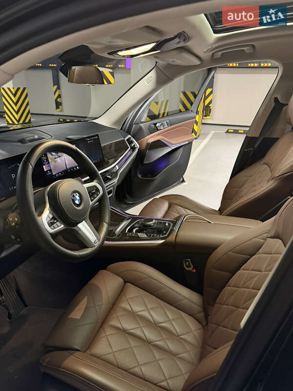 Внедорожник / Кроссовер BMW X7 2023 в Одессе