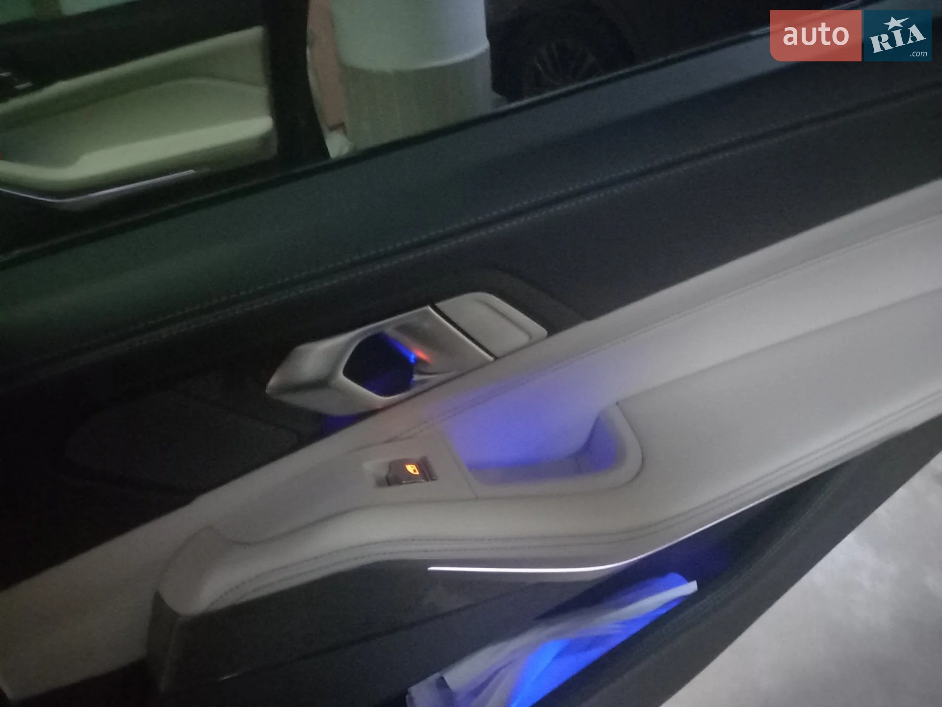 2019 BMW X7 - мініатюра 17