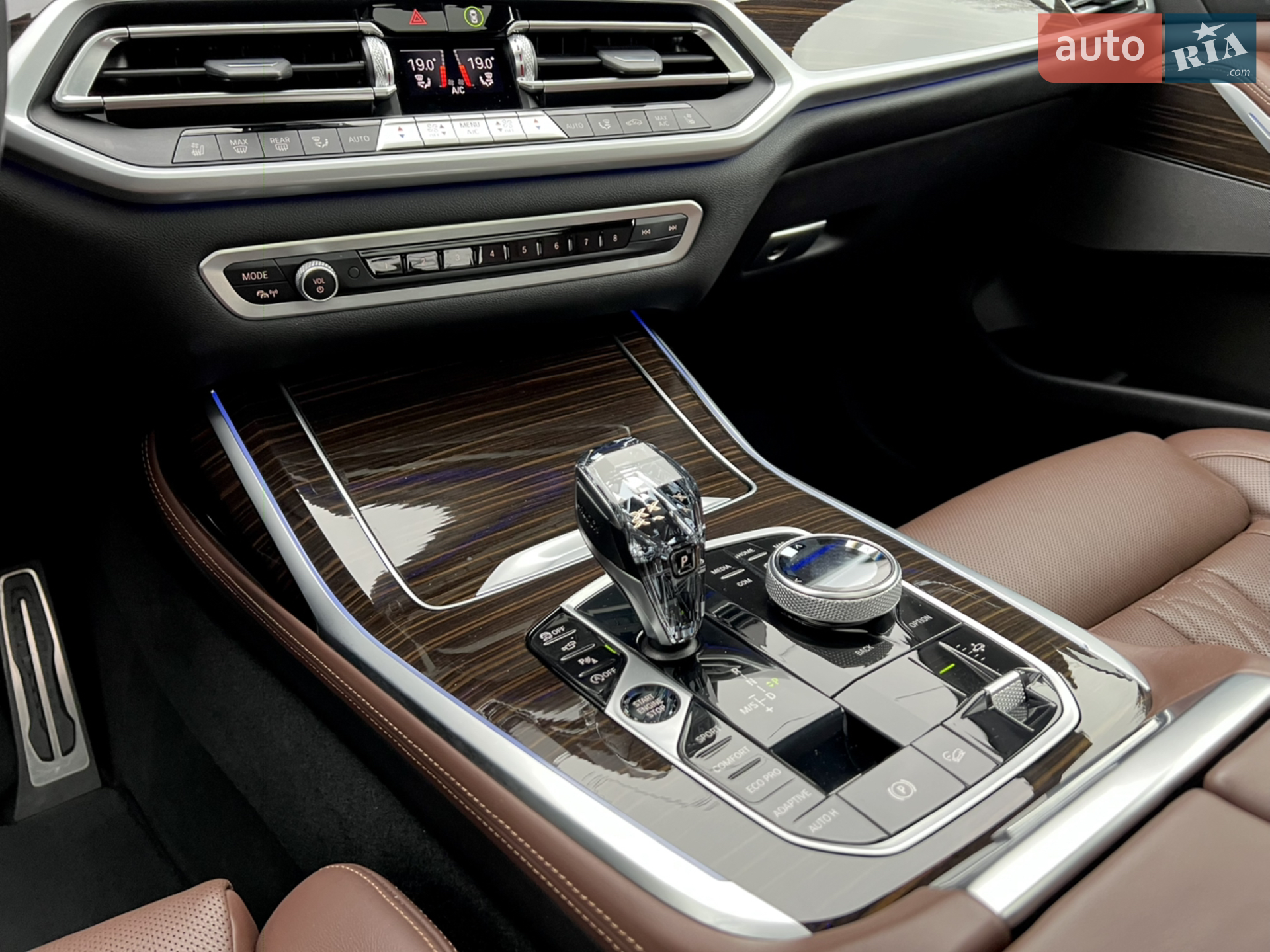 2021 BMW X7 - мініатюра 18