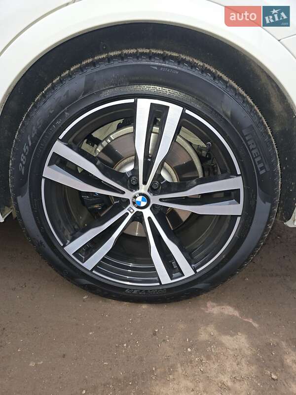 Внедорожник / Кроссовер BMW X7 2023 в Кривом Роге