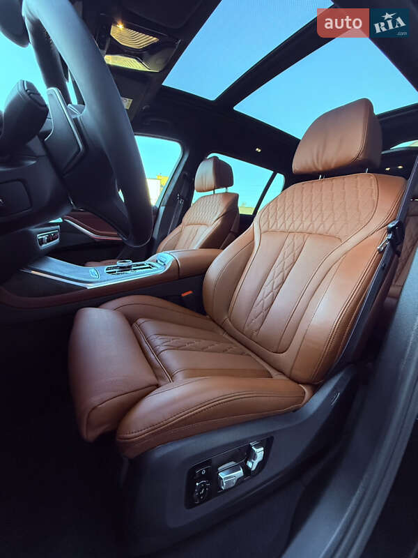 Позашляховик / Кросовер BMW X7 2025 в Києві