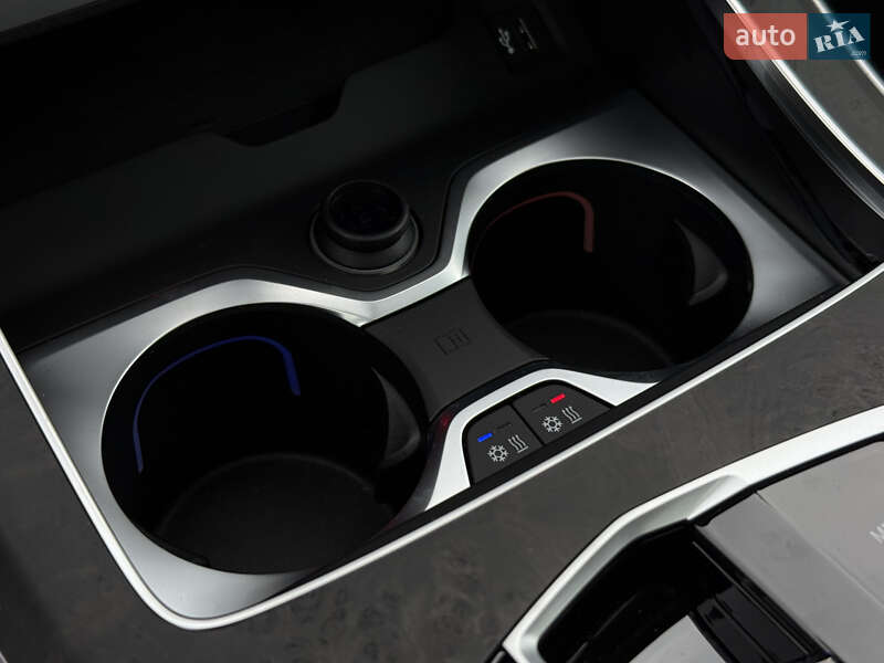 Позашляховик / Кросовер BMW X7 2025 в Києві